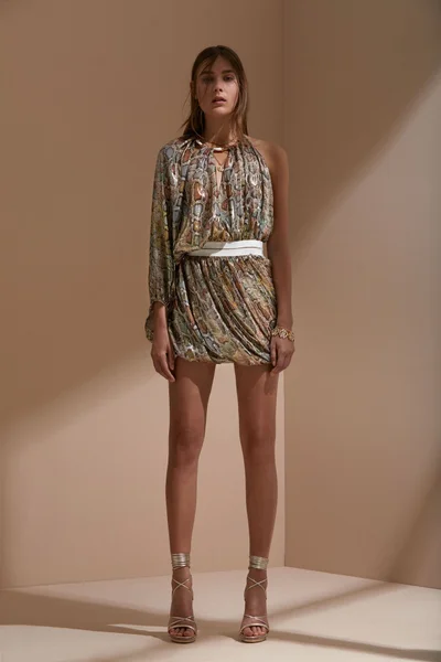 Look 12